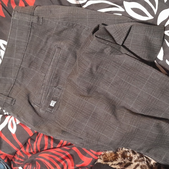 Pants - Picture 4 of 11